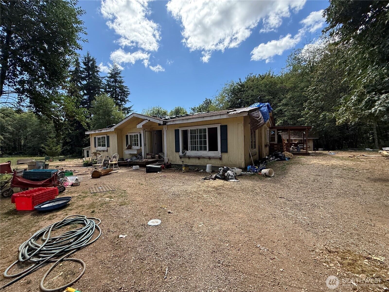 Property Photo:  217  Melton Road  WA 98611 