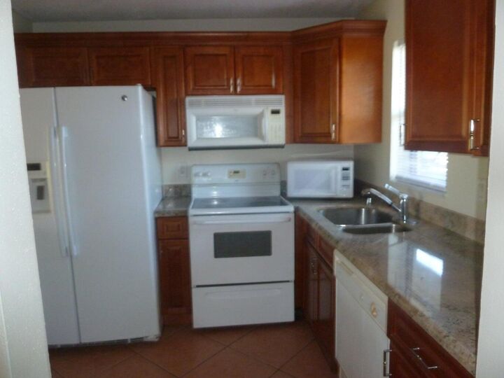Property Photo:  9355 SW 8th Street 103  FL 33428 