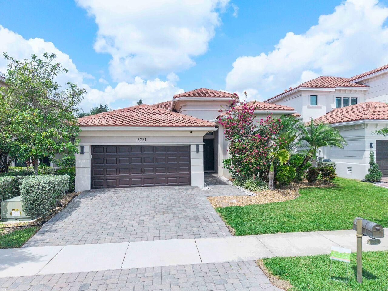 Property Photo: 8251 Canopy Terrace FL 33076