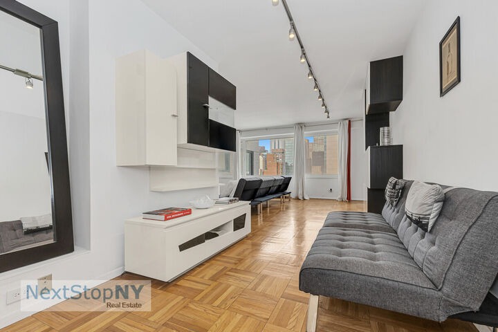 Property Photo:  303 E 57th Street 24E  NY 10022 