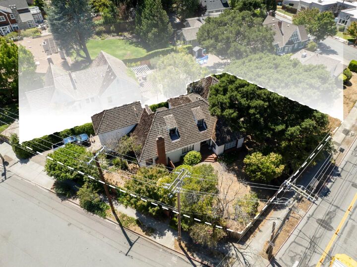 Property Photo:  4 Warren Road  CA 94401 
