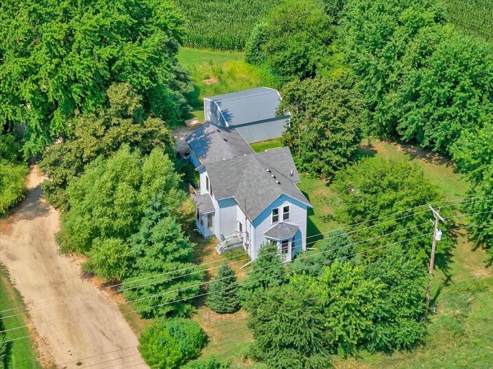 Property Photo: N2547 Highway 22 WI 53955