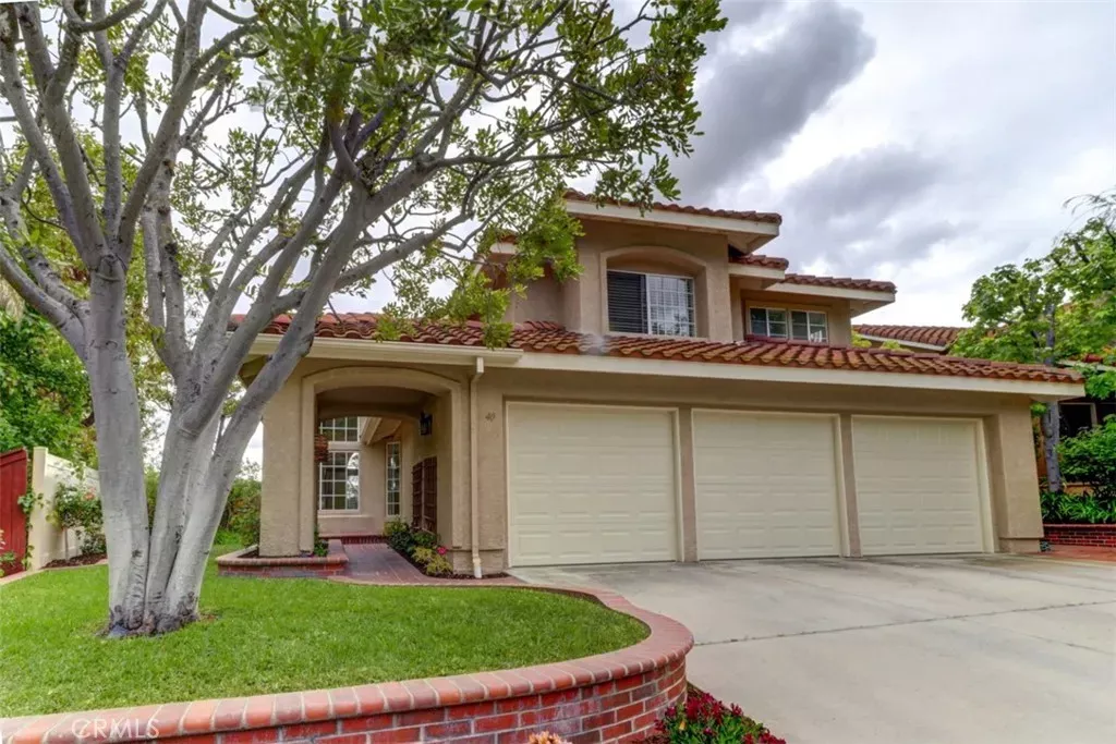 Property Photo:  40 San Mateo  CA 92688 