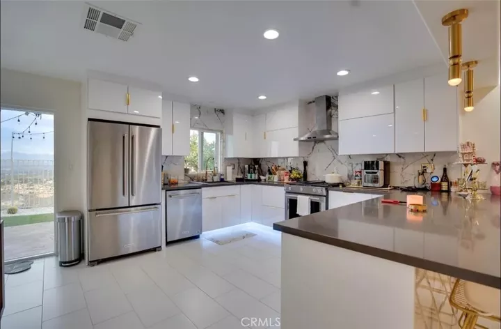 Property Photo: 17258 Rosy Sky CA 92503