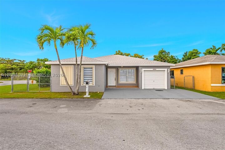 Property Photo: 29964 SW 158th Pl FL 33033