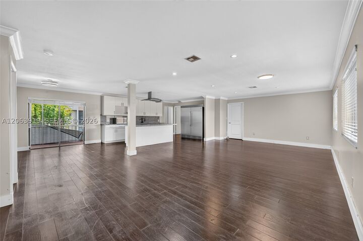 Property Photo:  8401 SW 107th Ave 316E  FL 33173 