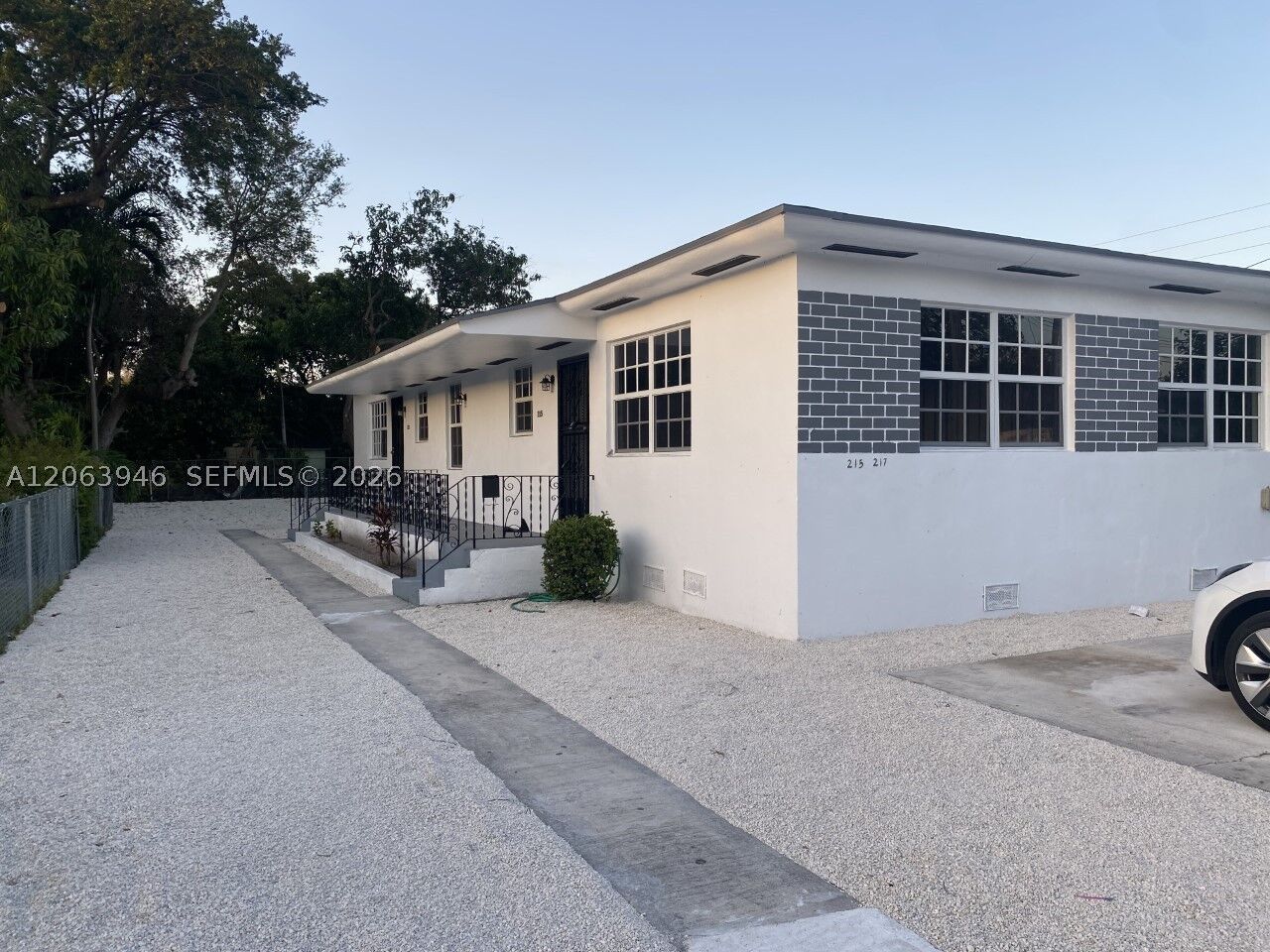 Property Photo: 217 NW 48th St 2 FL 33127