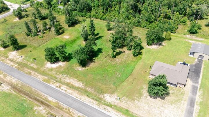Property Photo: 3078 Isla Veda Dr Drive LA 70663