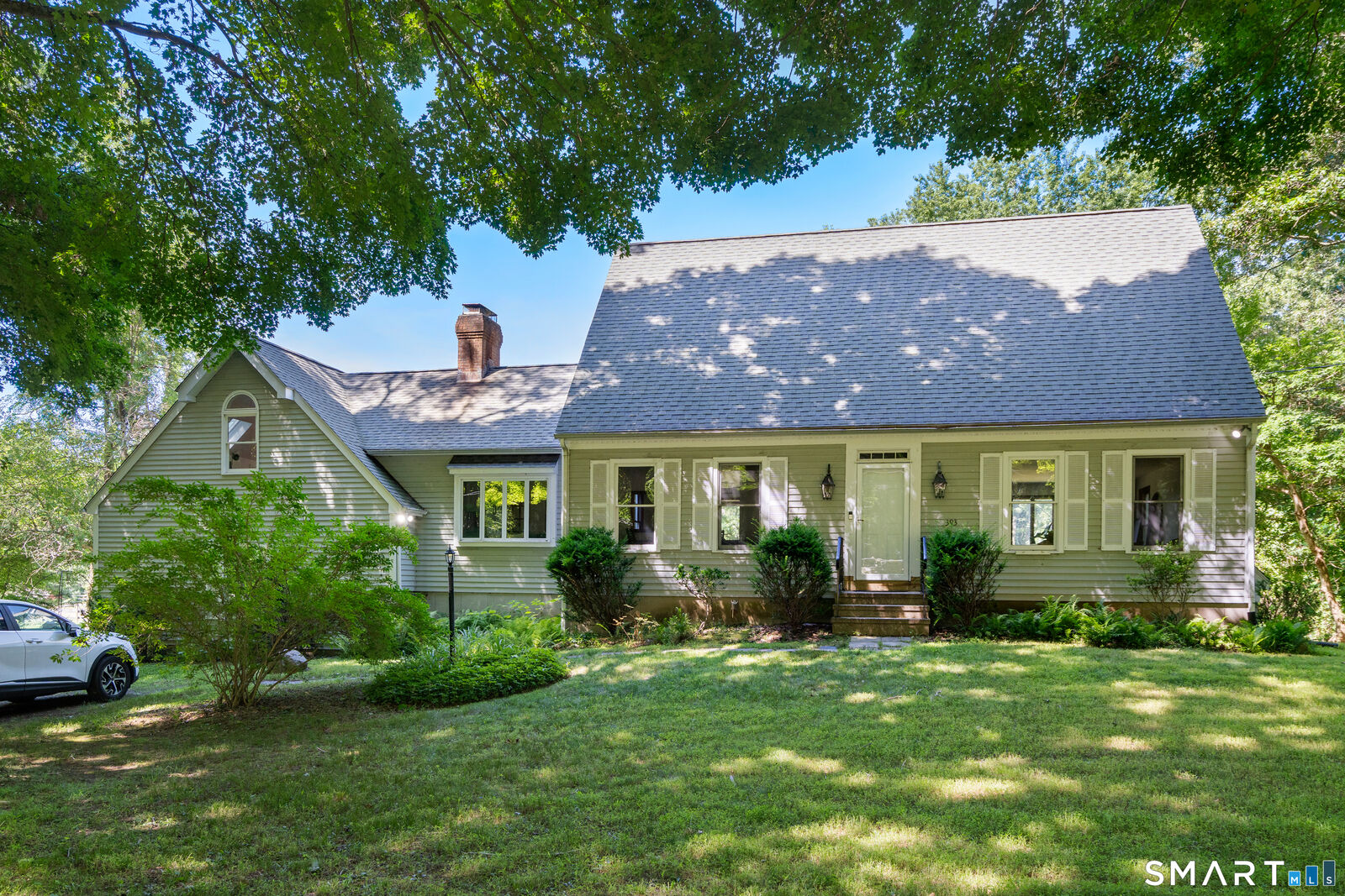 Property Photo: 393 Copse Road CT 06443