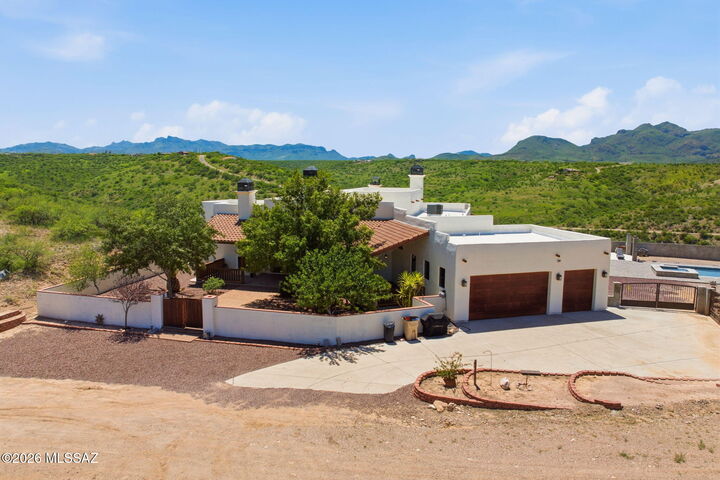 Property Photo: 1496 Gerardo Court AZ 85648