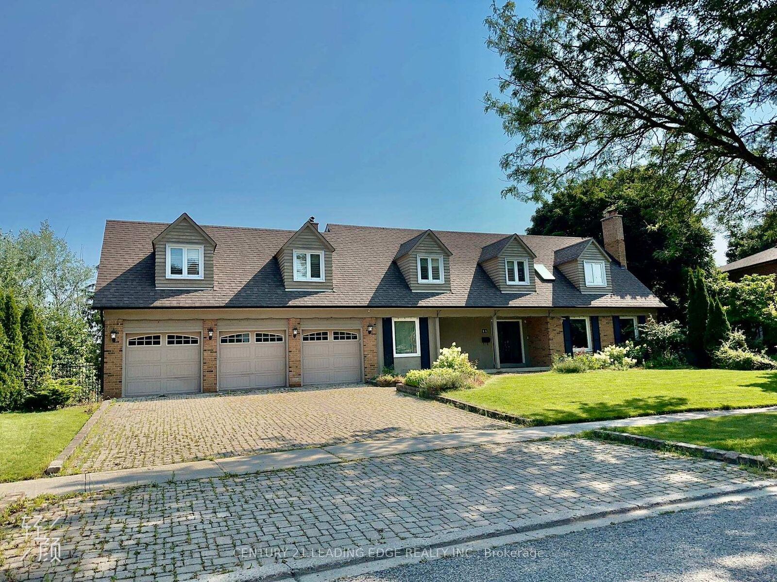 Property Photo:  11 Rae Crescent  ON L3R 2X8 