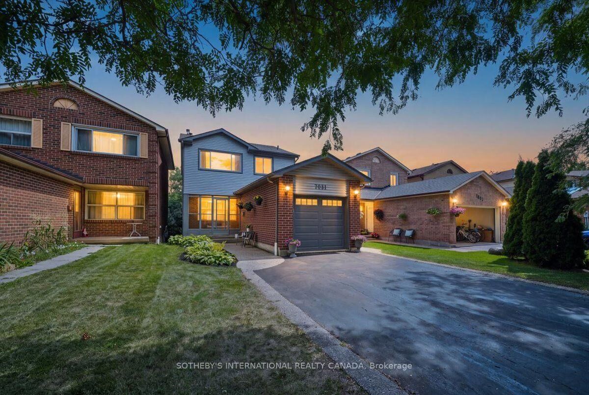 Property Photo: 7031 Tamar Mews ON L5N 3S2
