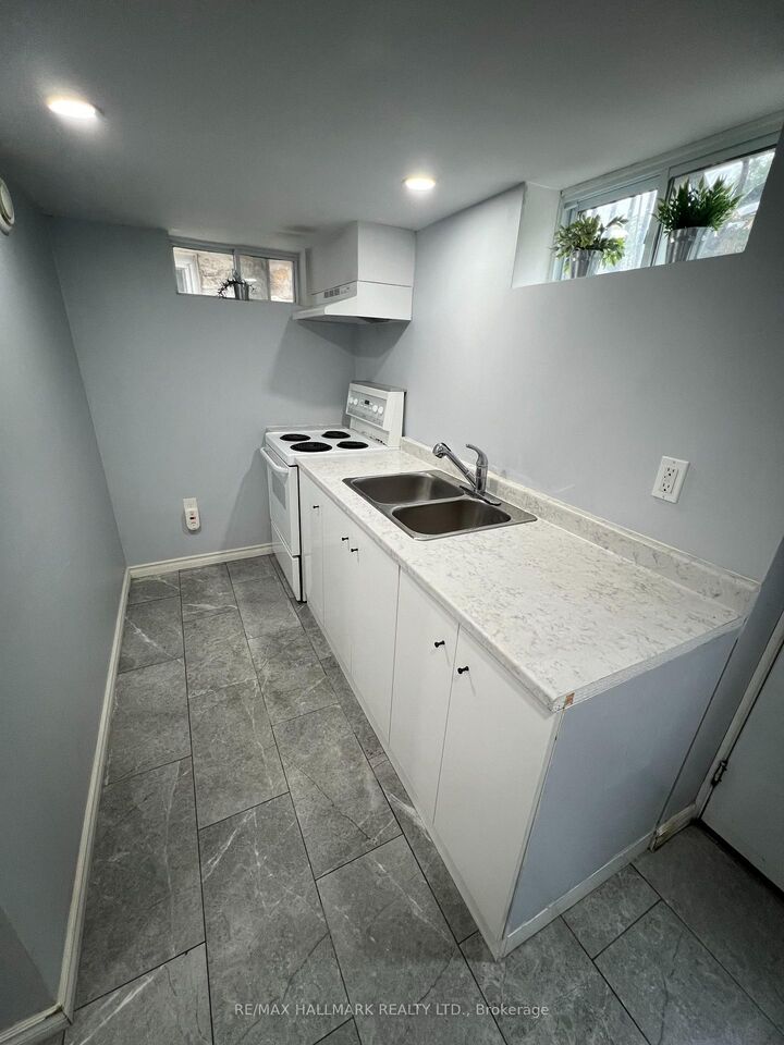 Property Photo:  102 Barton Avenue #Basement  ON M6G 1P6 