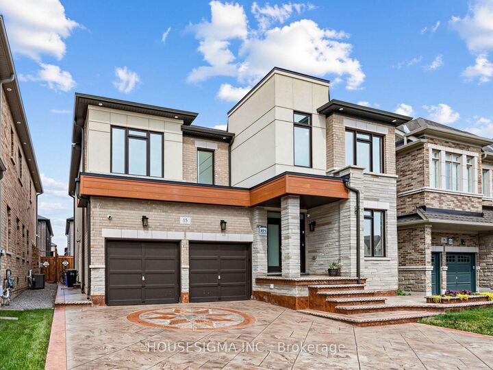 Property Photo: 15 Edworthy Gardens ON L8B 1Y8