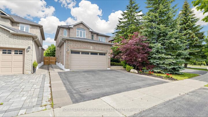 Property Photo: 164 Anthony Avenue ON L4Z 3V3