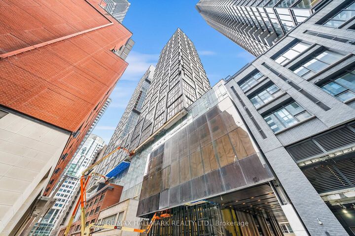 Property Photo: 35 Mercer Street 1813 ON M5V 1H2