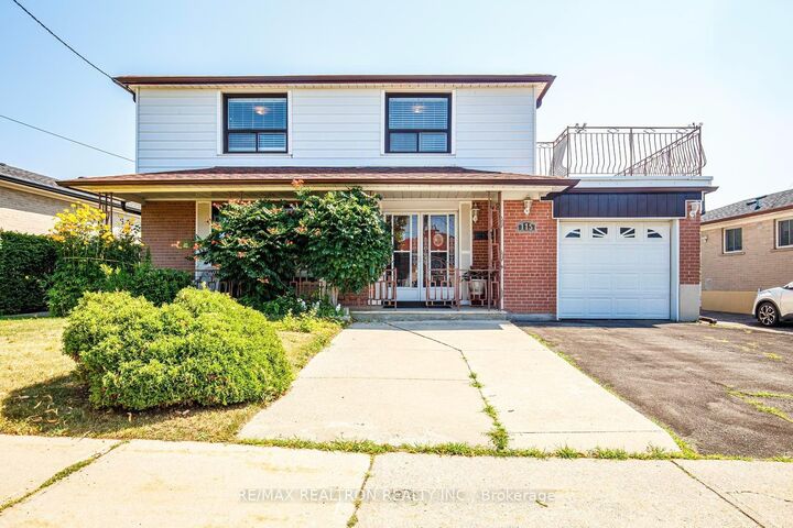 Property Photo: 115 Hullmar Drive ON M3N 2E5