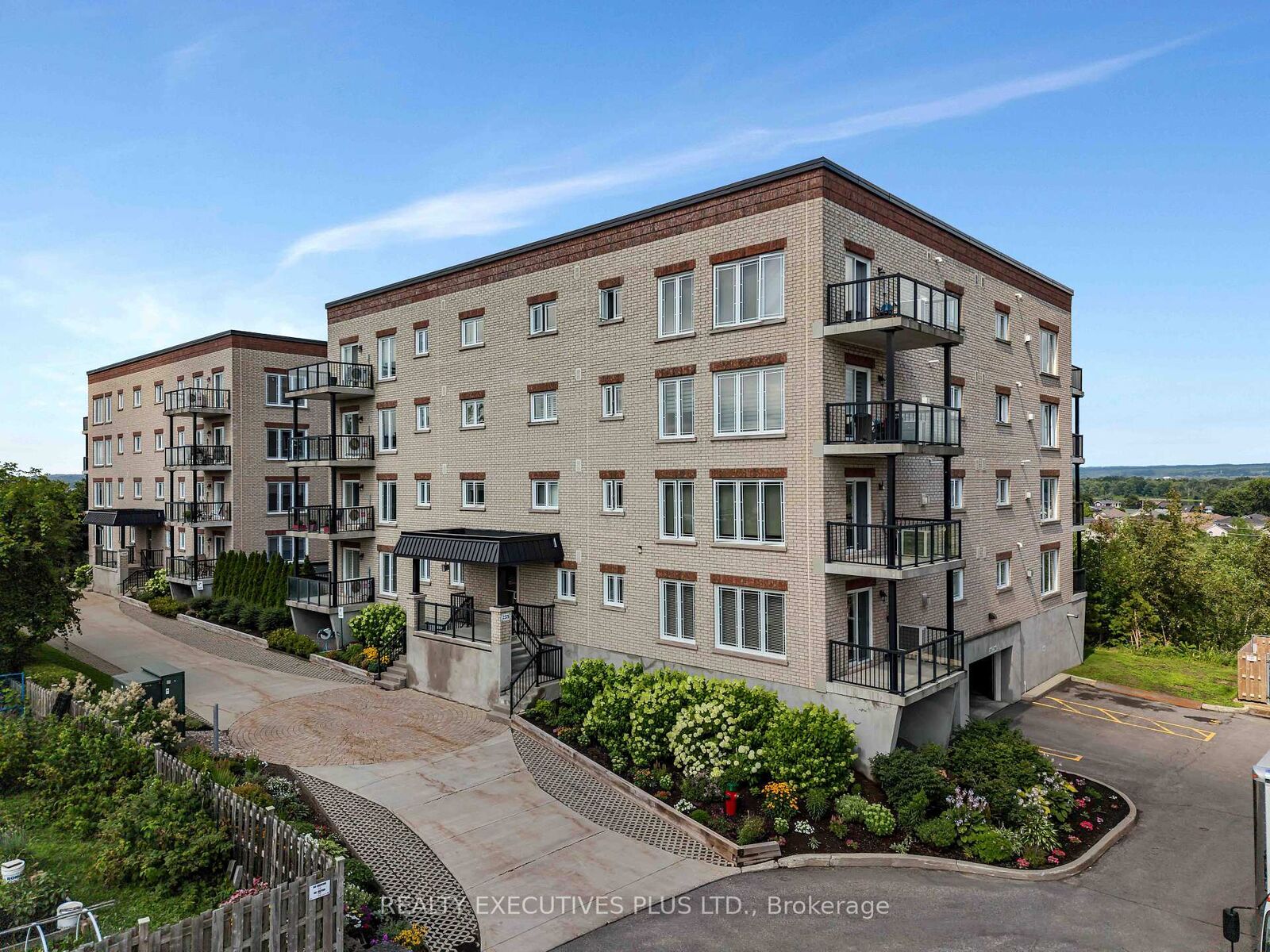 Property Photo: 2376 Albert Street 103 ON K4K 0C5