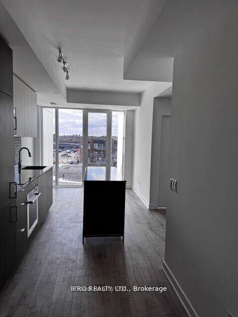 Property Photo: 220 Missinnihe Way 617 ON L5H 1G5