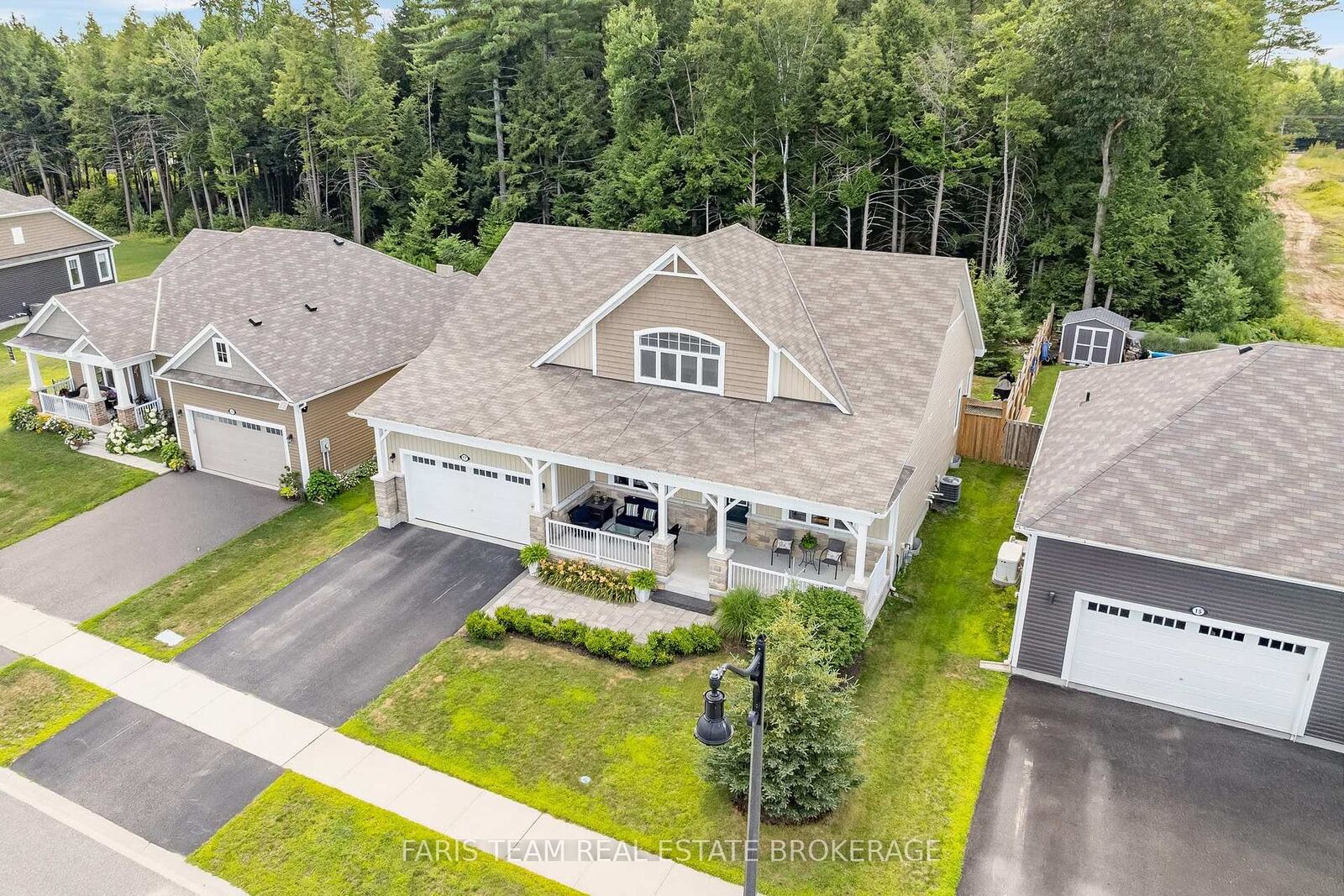 Property Photo: 17 Fawnbrook Court ON P1L 0A3