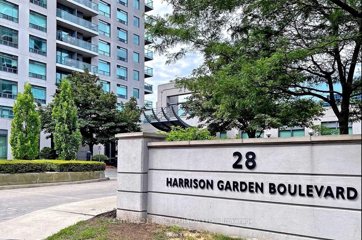 Property Photo: 28 Harrison Garden Boulevard 709 ON M2N 7B5