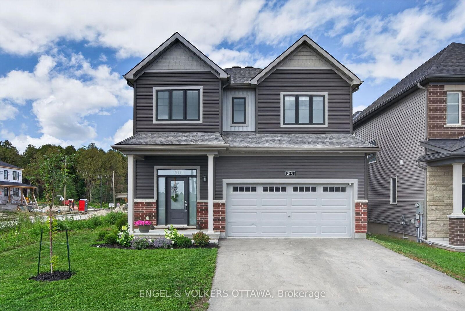Property Photo:  201 Elsie Macgill Walk  ON K2W 0L5 