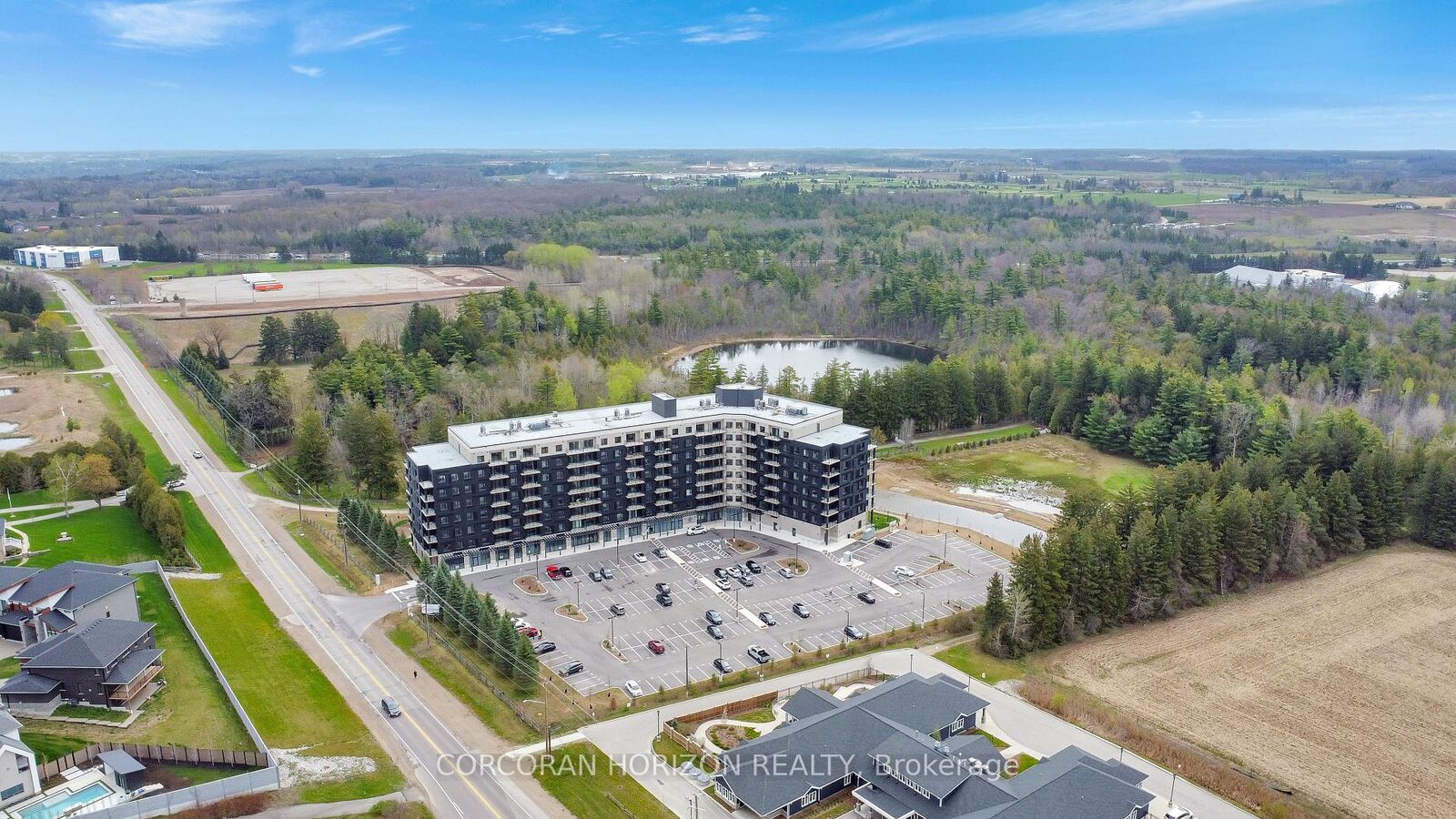 Property Photo: 525 New Dundee Road 819 ON N2P 0K8