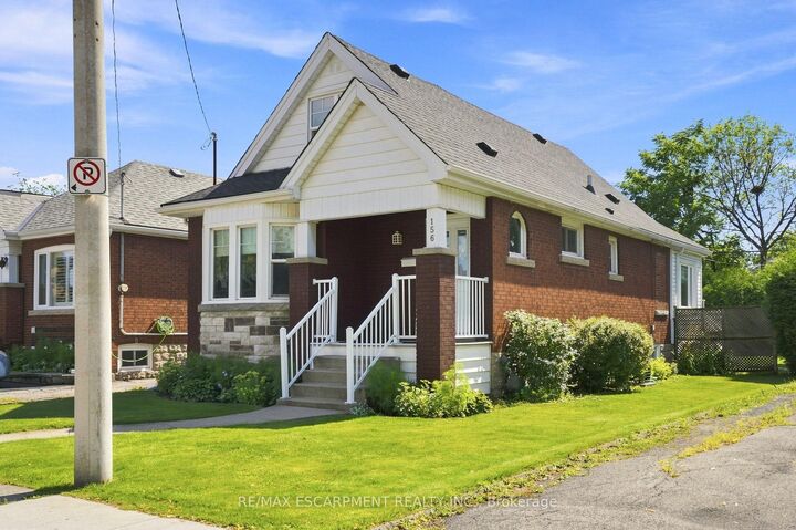Property Photo:  156 Tragina Avenue N  ON L8H 5C8 