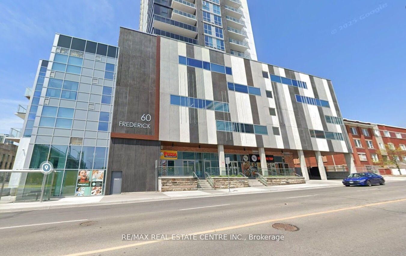 Property Photo:  60 Frederick Street 1711  ON N2H 0C7 