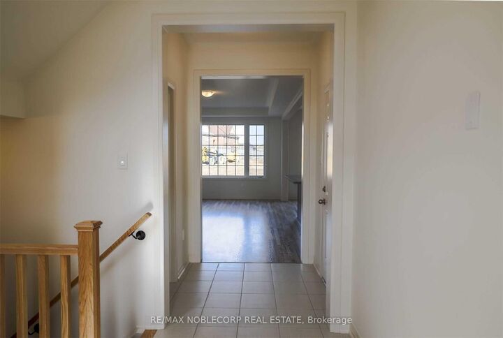 Property Photo:  137 Casserley Crescent  ON L0G 1W0 