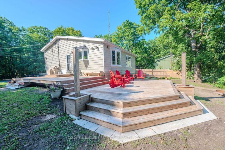 Property Photo: 1127 Perry Lane ON K0H 2T0