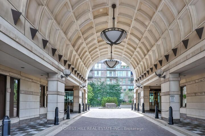 Property Photo: 38 Avenue Road 305 ON M5R 2G2