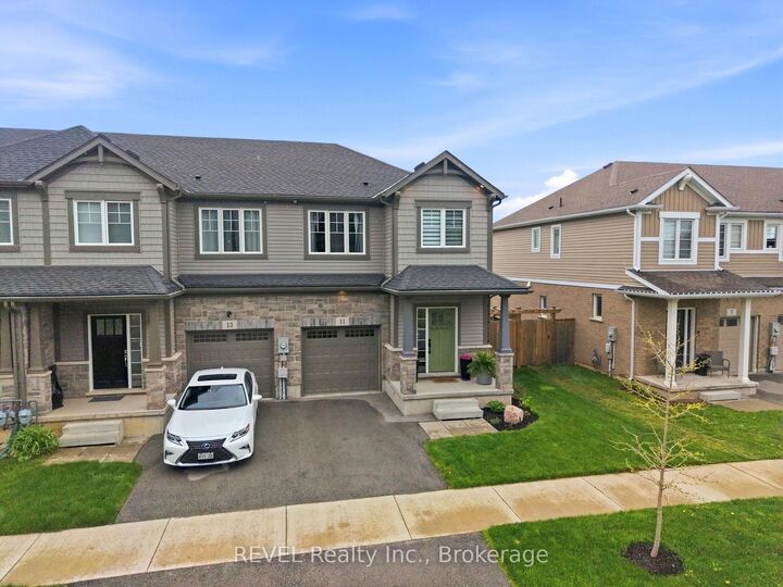 Property Photo: 11 Lymburner Street ON L0S 1E6