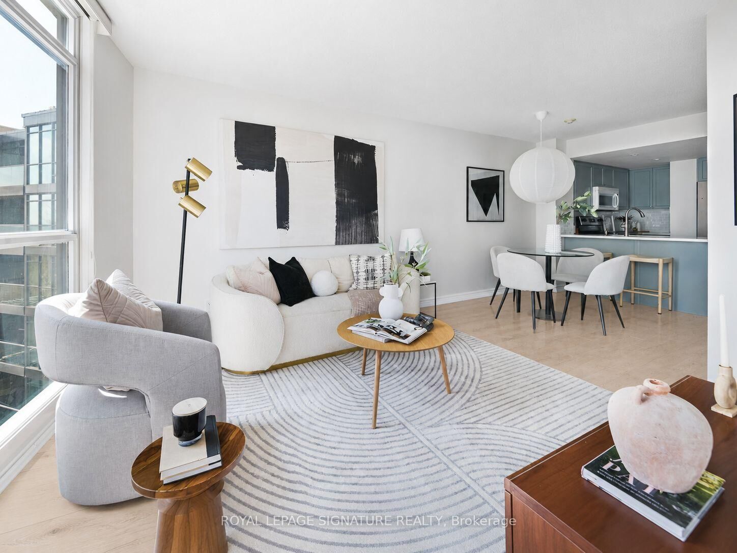 Property Photo:  231 Fort York Boulevard 1102  ON M5V 1B2 