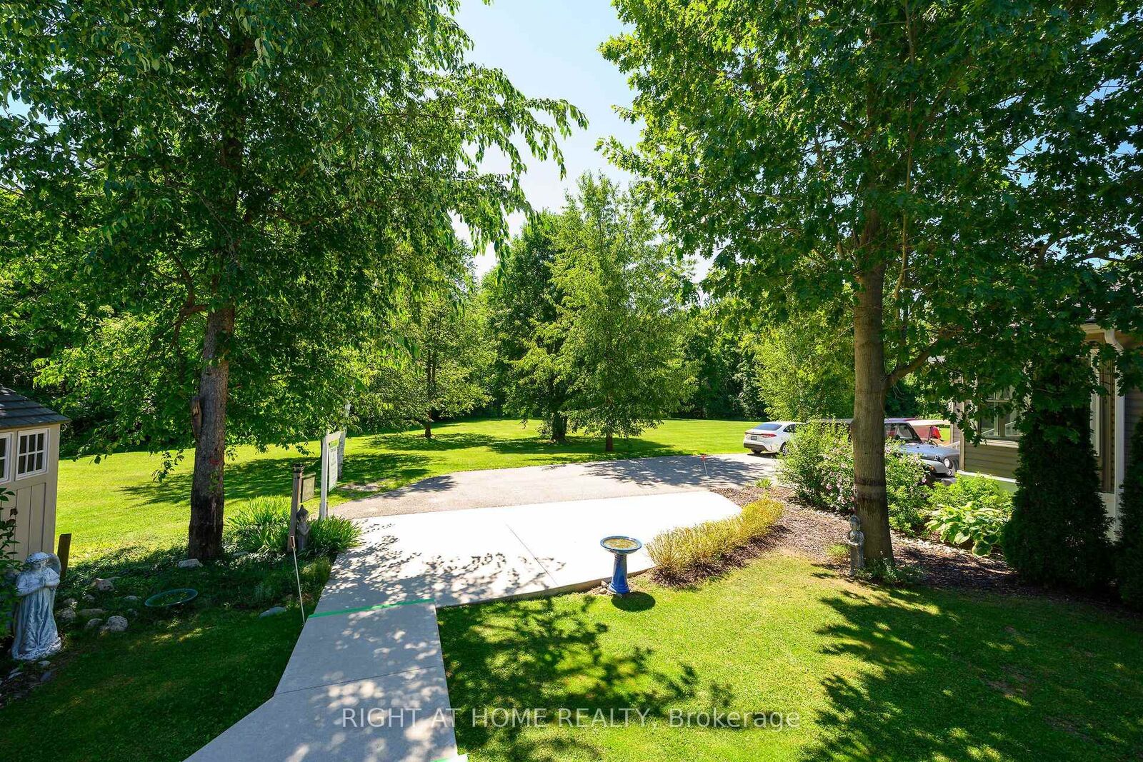 Property Photo:  4449 Milburough Line 5 Beech Street  ON L7P 0C5 