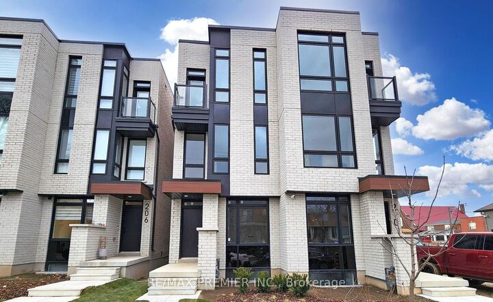 Property Photo:  208 McRoberts Avenue W Lower  ON M6E 4P5 