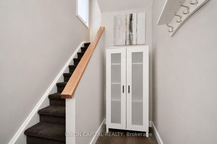 Property Photo: 40 Albert Street N ON L3V 5K2