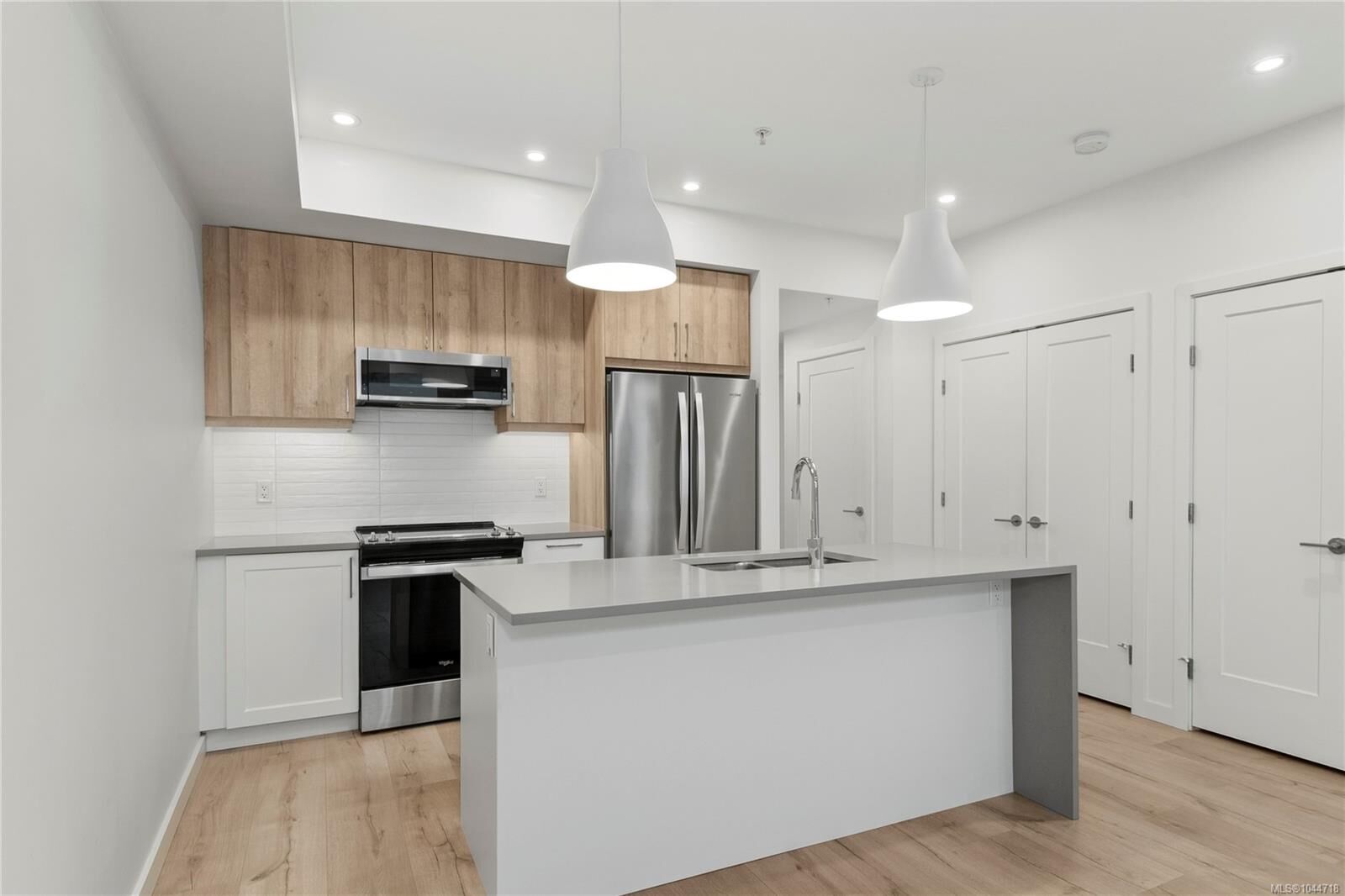 Property Photo: 536 Island Hwy S #505 BC V9W 1A5