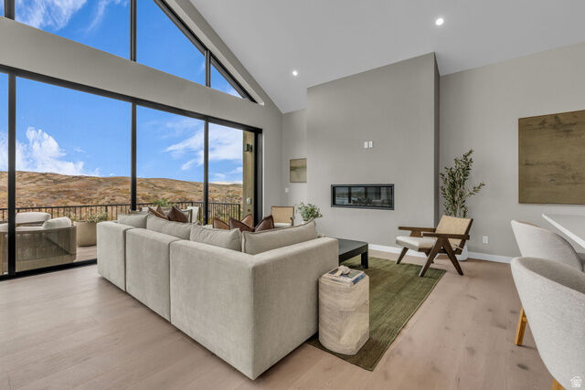 Property Photo:  4267 E Escalante  UT 84036 