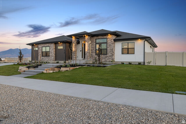 Property Photo:  614 E Shelley Ln 215  UT 84029 
