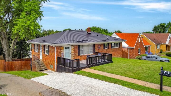 Property Photo: 145 Pembroke Road OH 43953