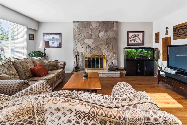 Property Photo: 10520 Sunview Place BC V4C 2M9