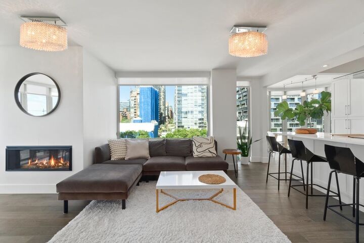 Property Photo:  1501 Howe Street 1104  BC V6Z 2P8 