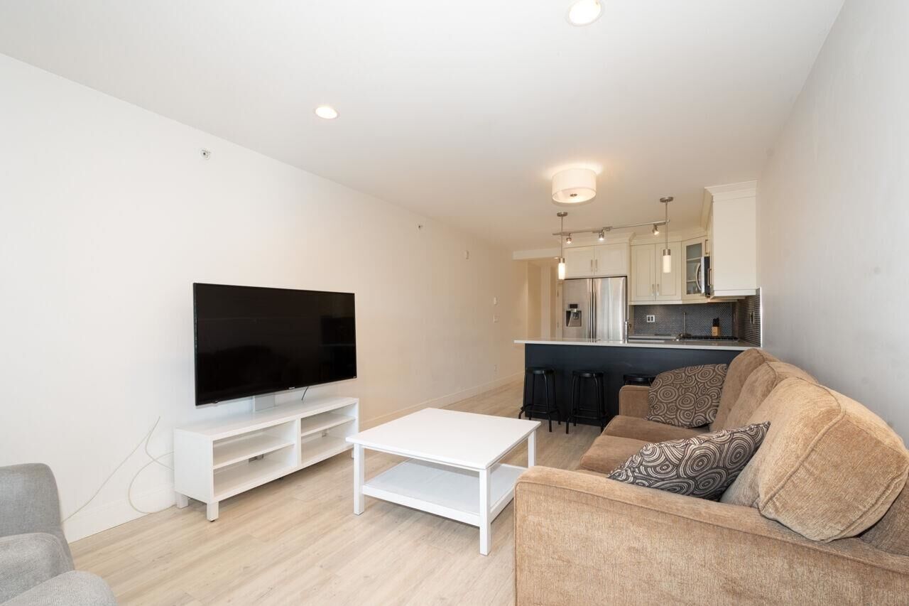 Property Photo:  4548 Hastings Street  BC V5C 2K4 