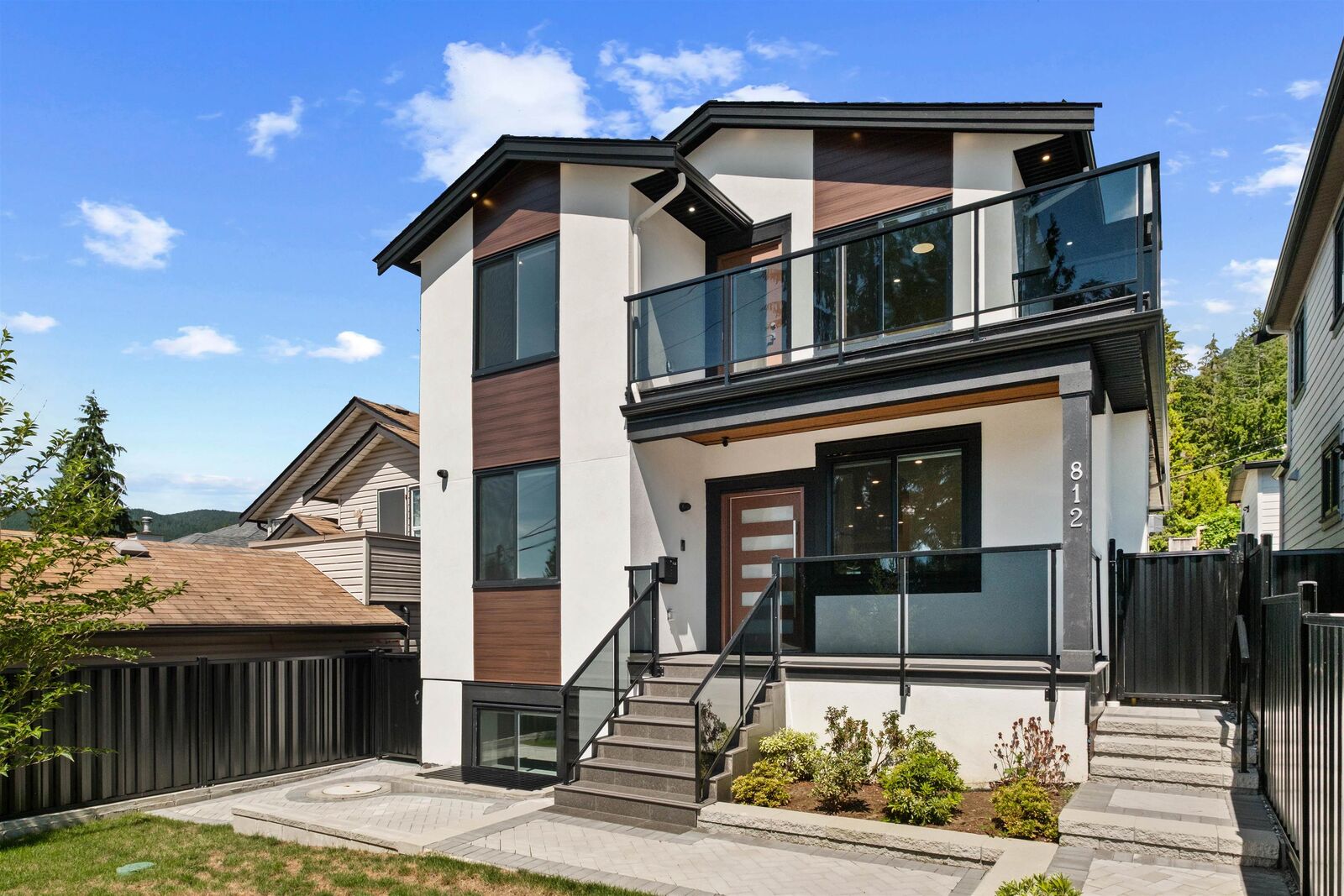 Property Photo: 812 Montroyal Boulevard BC V7R 2G6