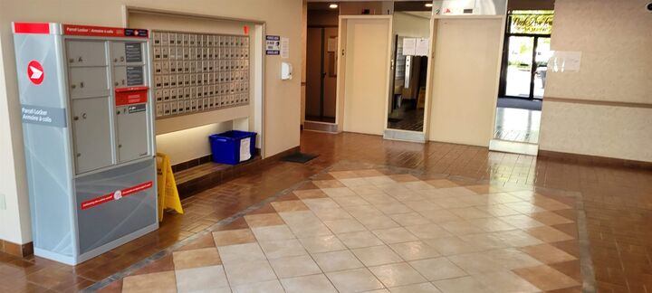Property Photo: 4194 Maywood Street 904 BC V5H 4E9