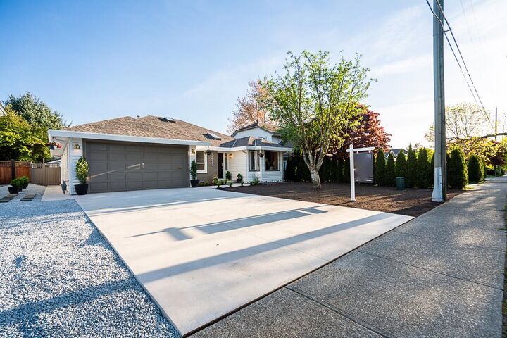 15512 112 Avenue — photo 1