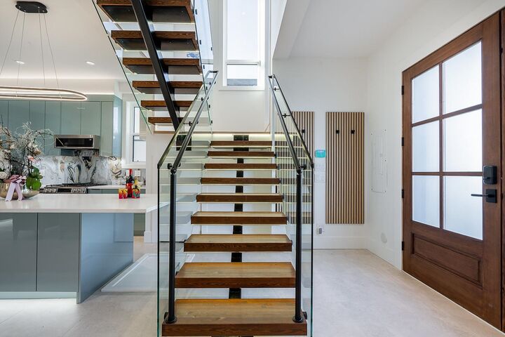 Property Photo: 1204 Hammond Avenue 101 BC V3K 2P5