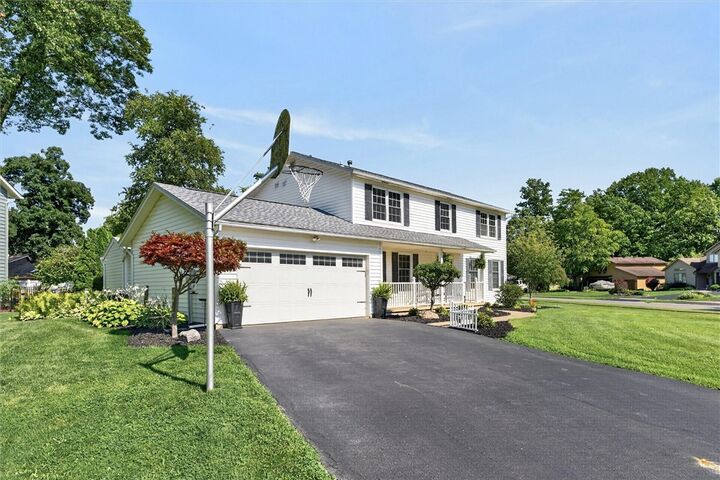 Property Photo:  191 Creighton Lane  NY 14612 