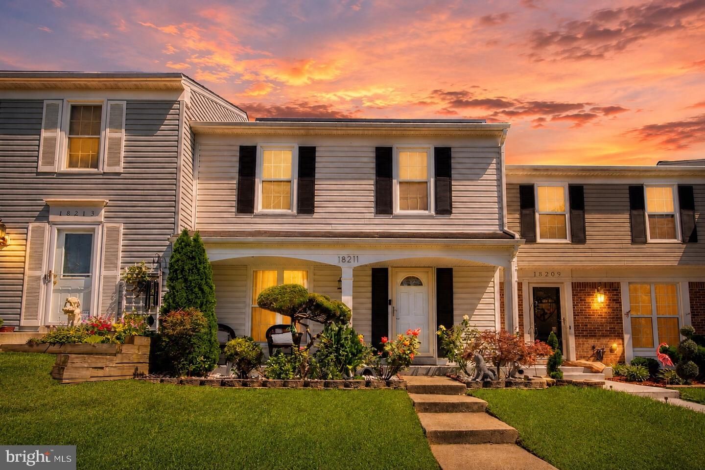 Property Photo:  18211 Smoke House Court  MD 20874 